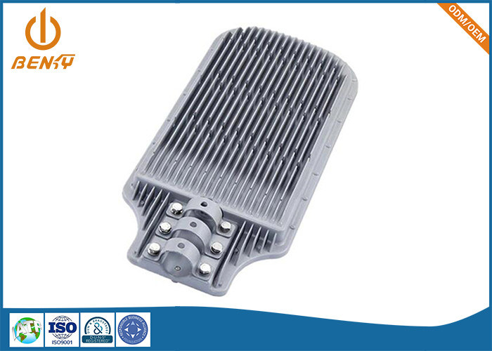 Pièces de moulage mécanique sous pression de logement de lampe de fonte de matrice d'aluminium d'ADC12 A380 Alsi12